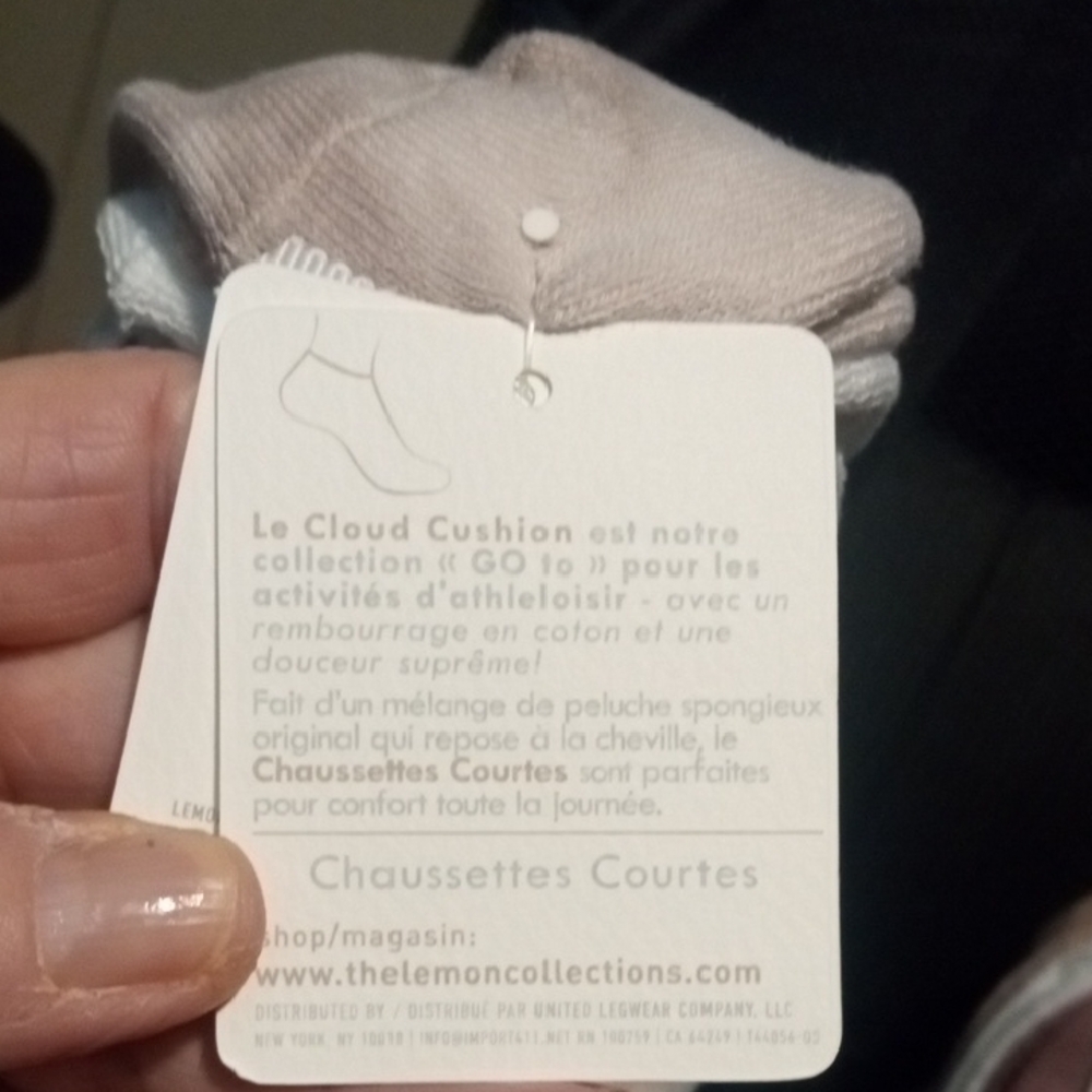 Lemon Cloud Cushion Socks in Cream and Mauve - Picture 4 of 7
